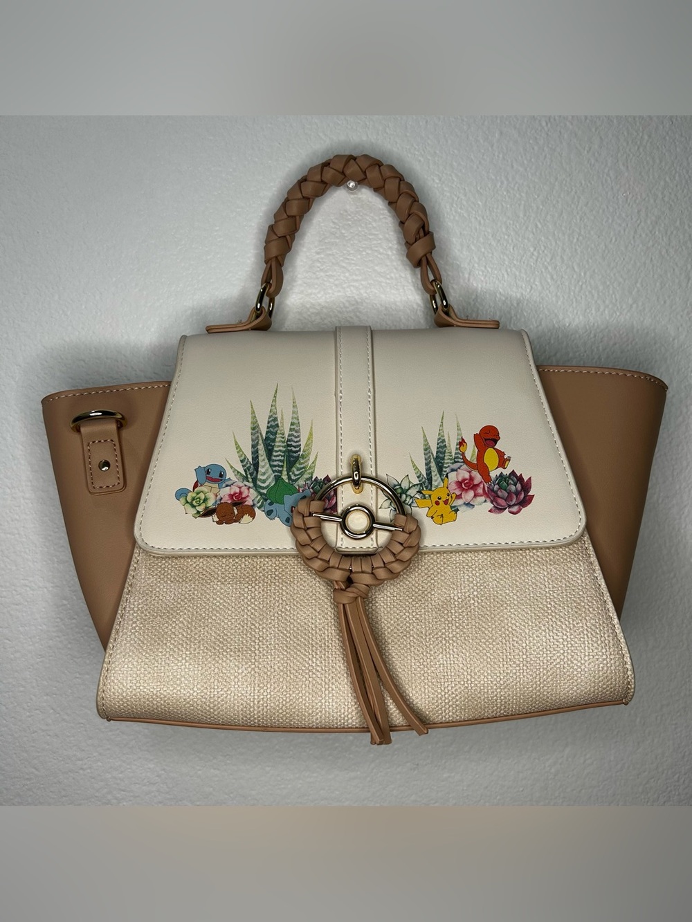 Bioworld Pokemon Succulent Handbag Convertible Crossbody